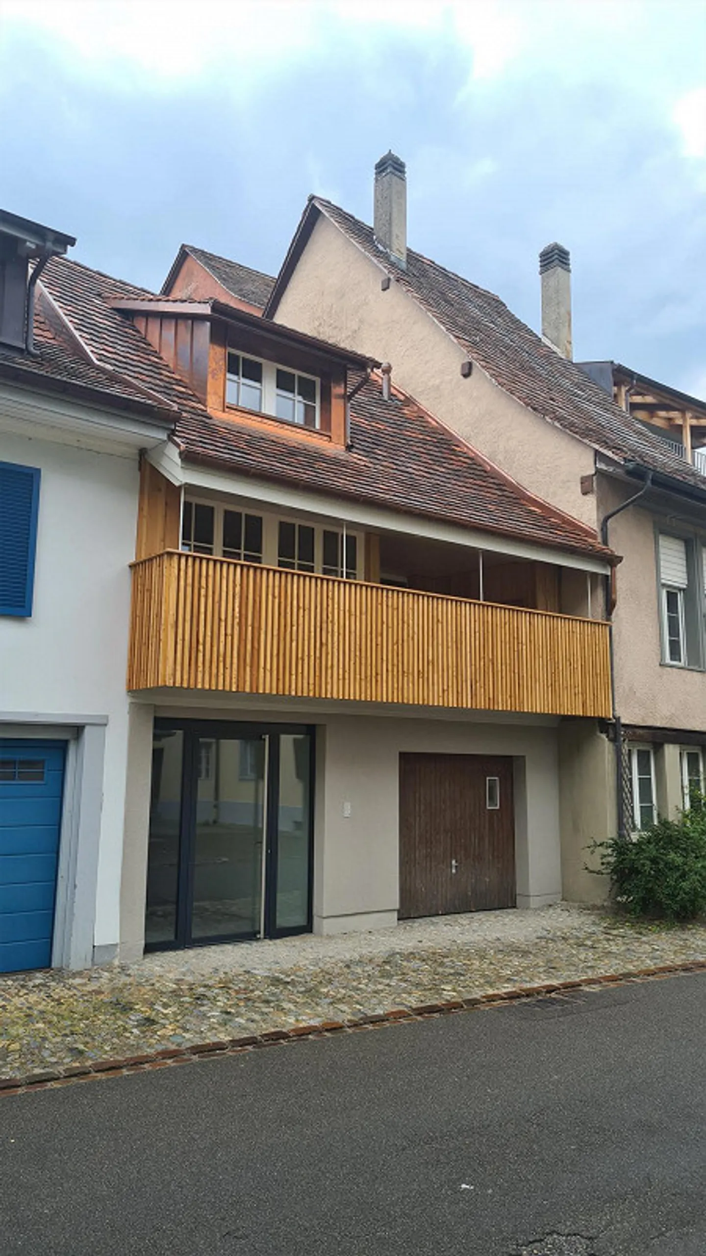 moderner zweistöckiger Riegel-Hausteil in der Altstadt - Foto 17 von 27