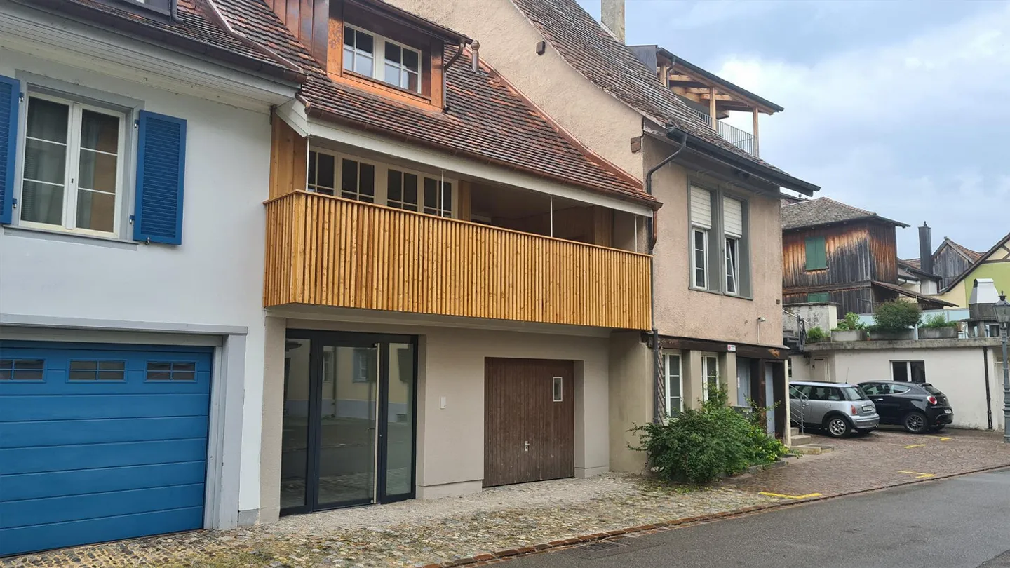 moderner zweistöckiger Riegel-Hausteil in der Altstadt - Foto 18 von 27