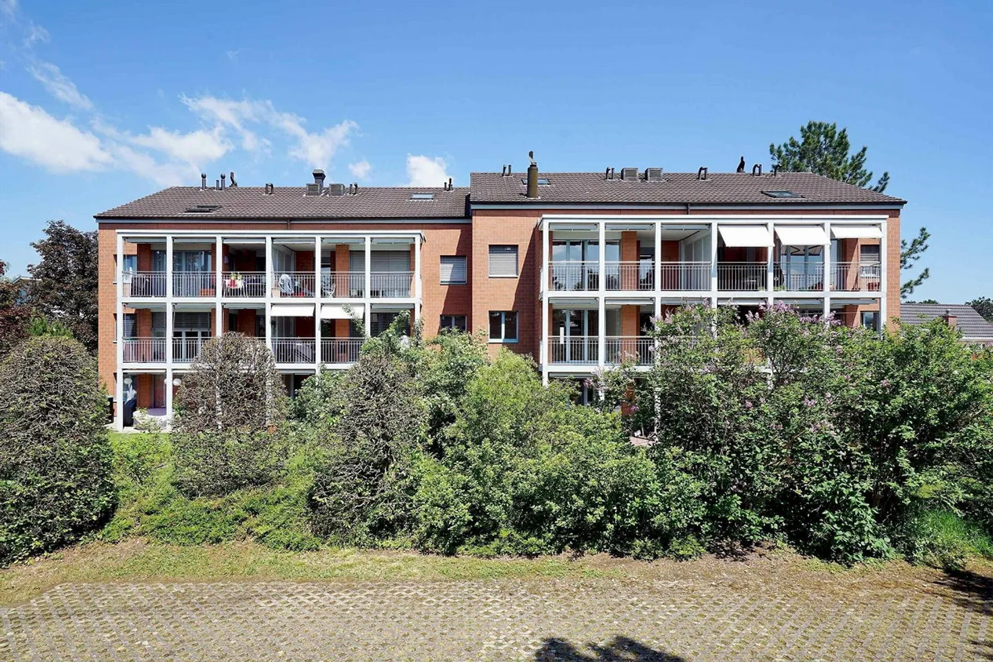 Attico con camino e affitto regalato! - Foto 1 di 10