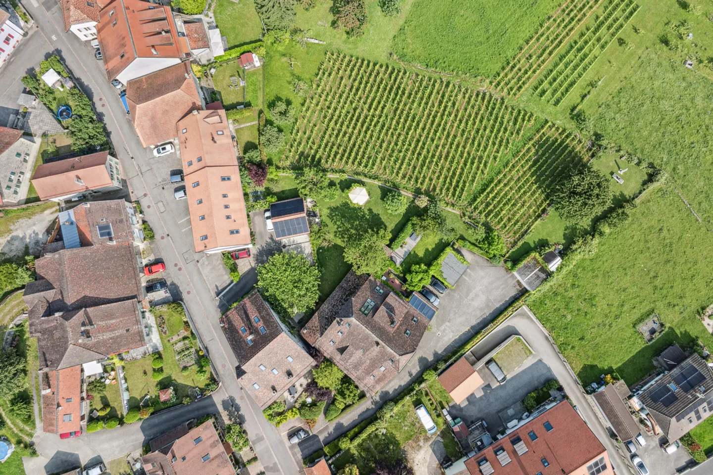 5.5 pièces dans une ravissante petite PPE à 15 min de Lausanne - Photo 16 sur 16