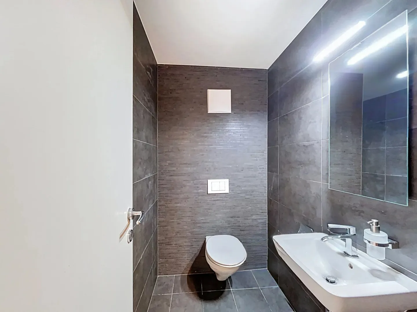 Appartamento Incantevole con Vista Lago - Foto 5 di 11