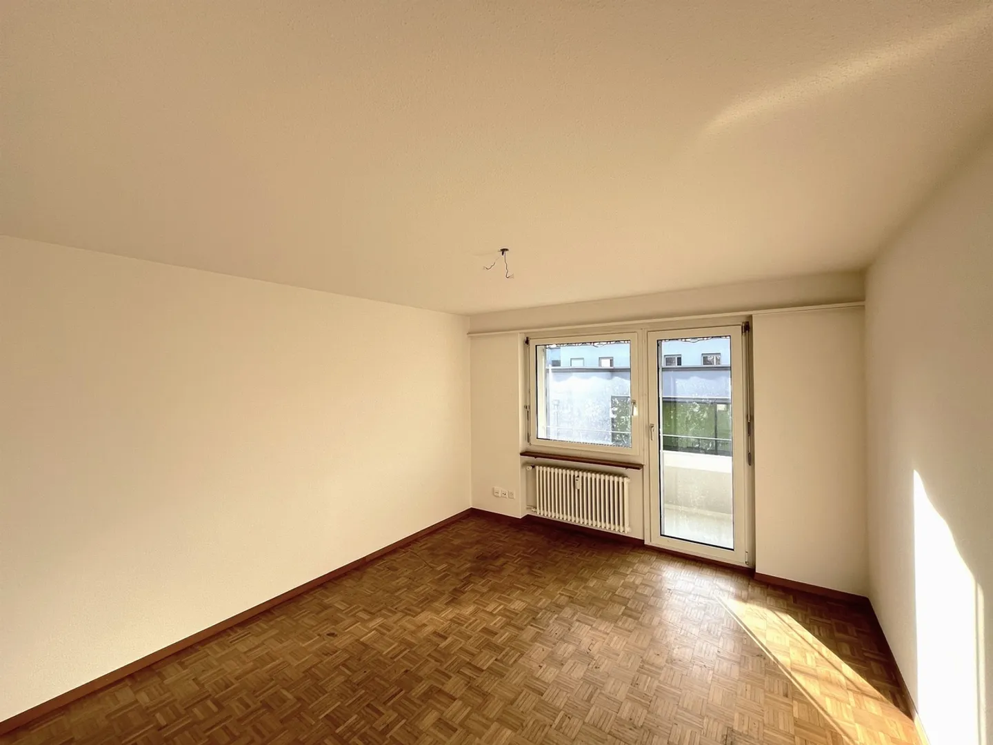 Cozy Single Apartment Near the City - Photo 3 of 6
