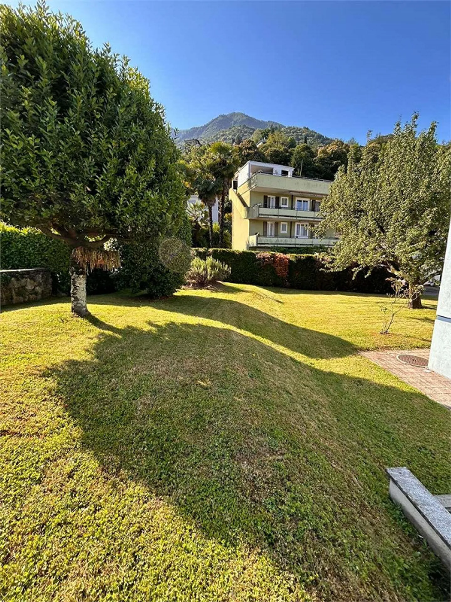 Villa San Nazzaro Vue sur le Lac - Photo 3 sur 13