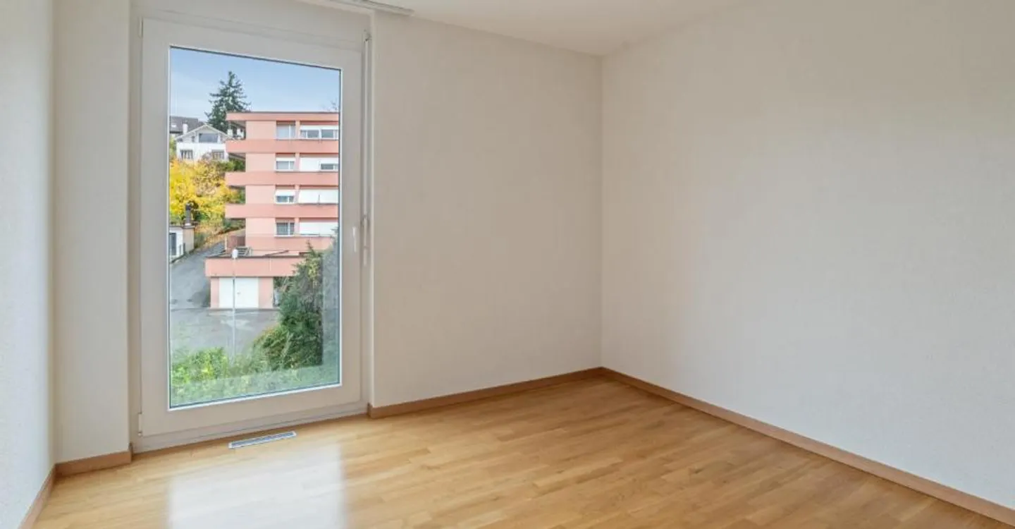 Ideal Apartment in Tour-de-Peilz - Photo 3 of 8