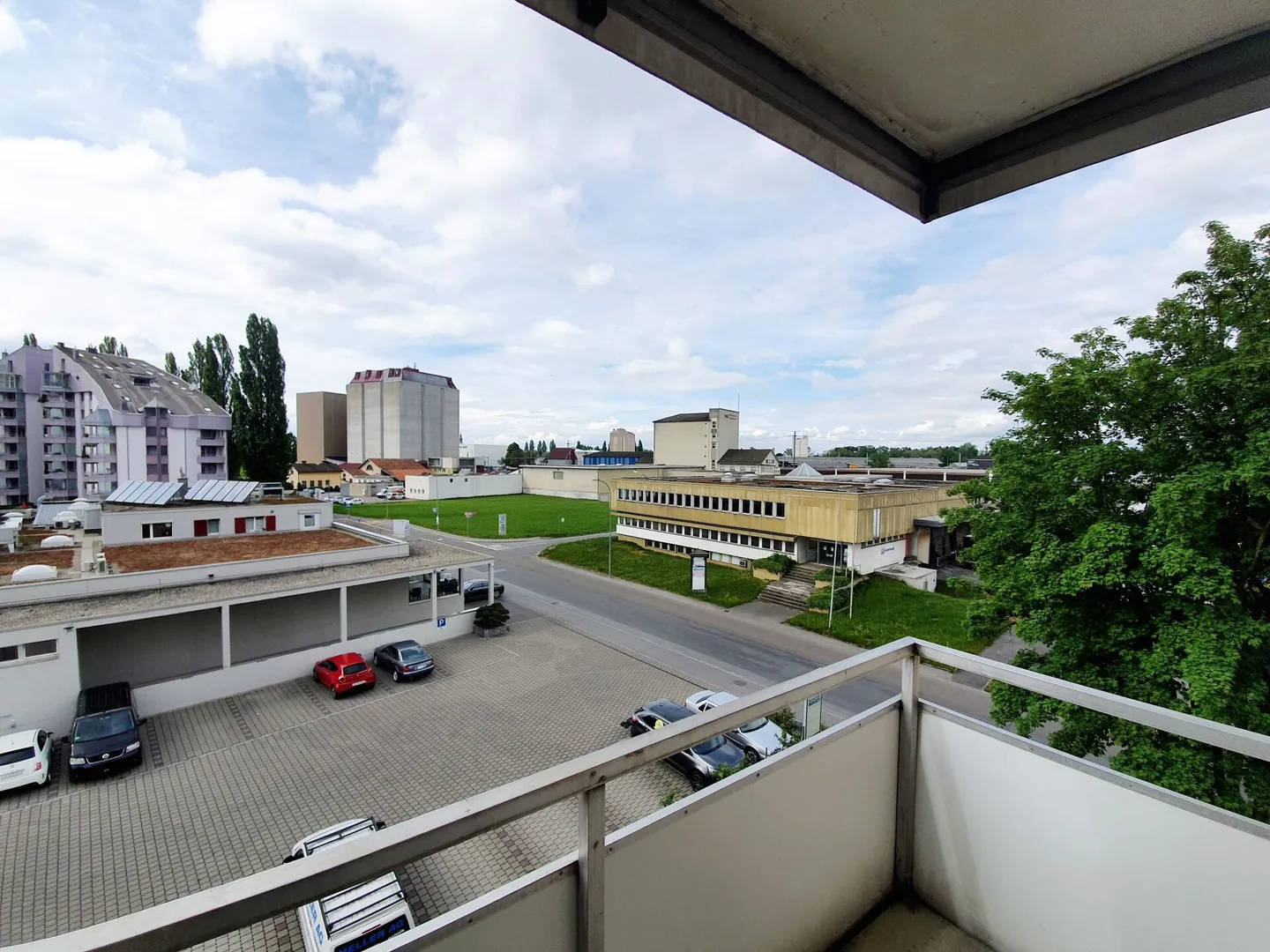 Traumwohnung mit viel Platz - 4.5 Zimmer & 2 Balkone - Foto 15 von 17