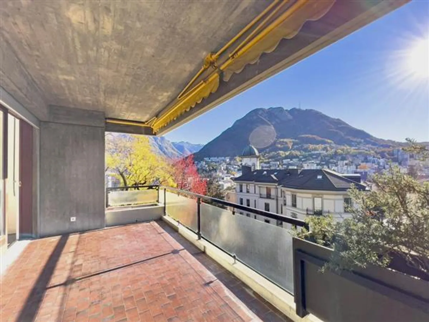 Lugano : Appartement meublé de 3,5 pièces - Photo 3 sur 7