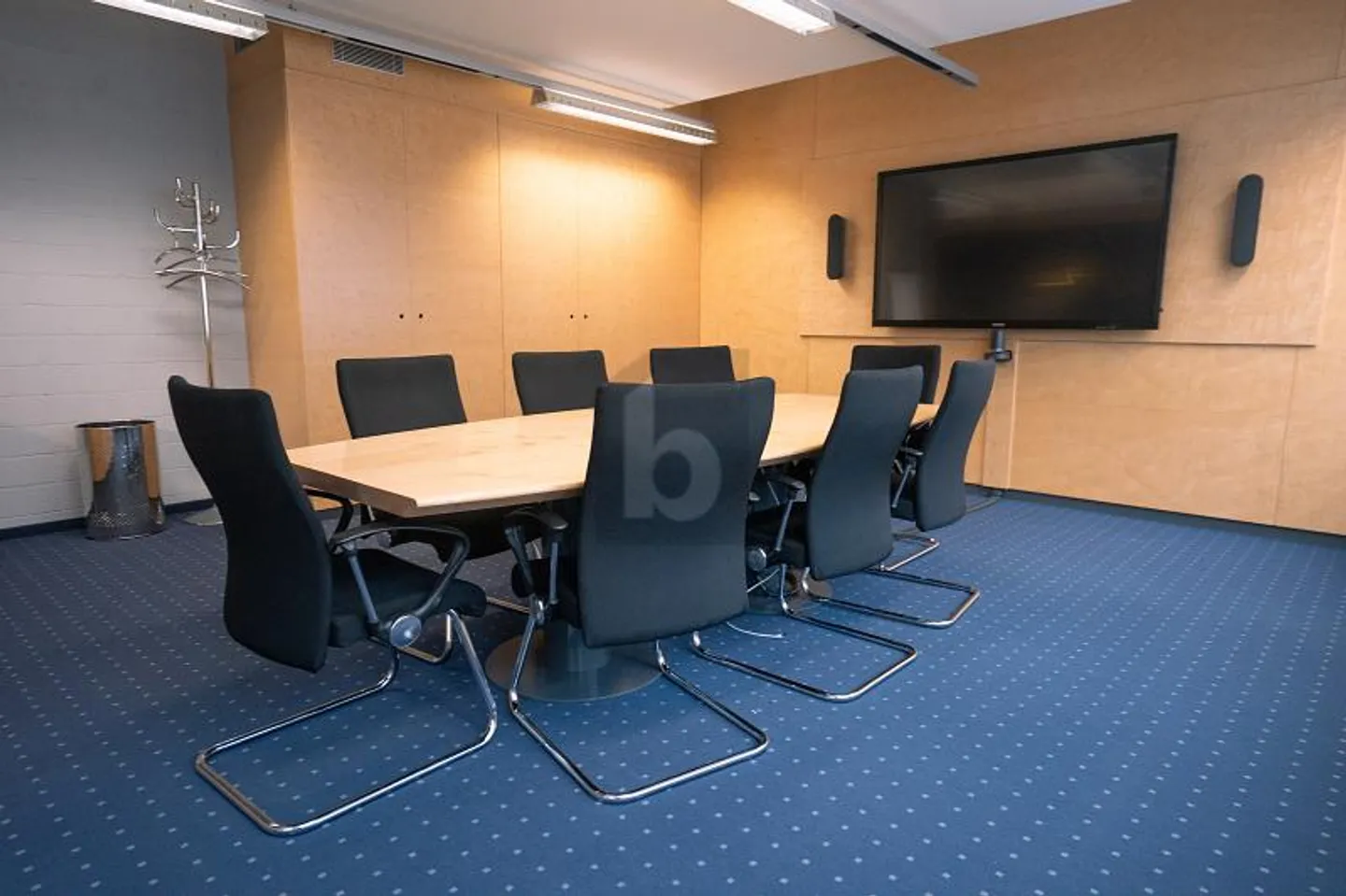 TAILLE DE SURFACE INDIVIDUELLE, EMPLACEMENT EXCELLENT ! - Photo 4 sur 6