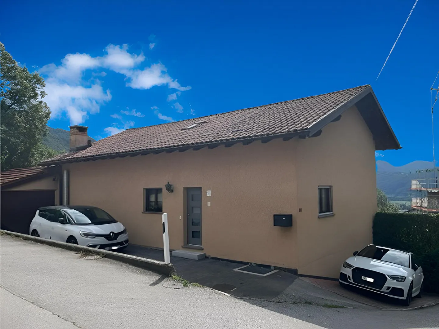 CONTRA DI SOTTO (TENERO) - Bella Casa Bifamiliare - Foto 2 di 23