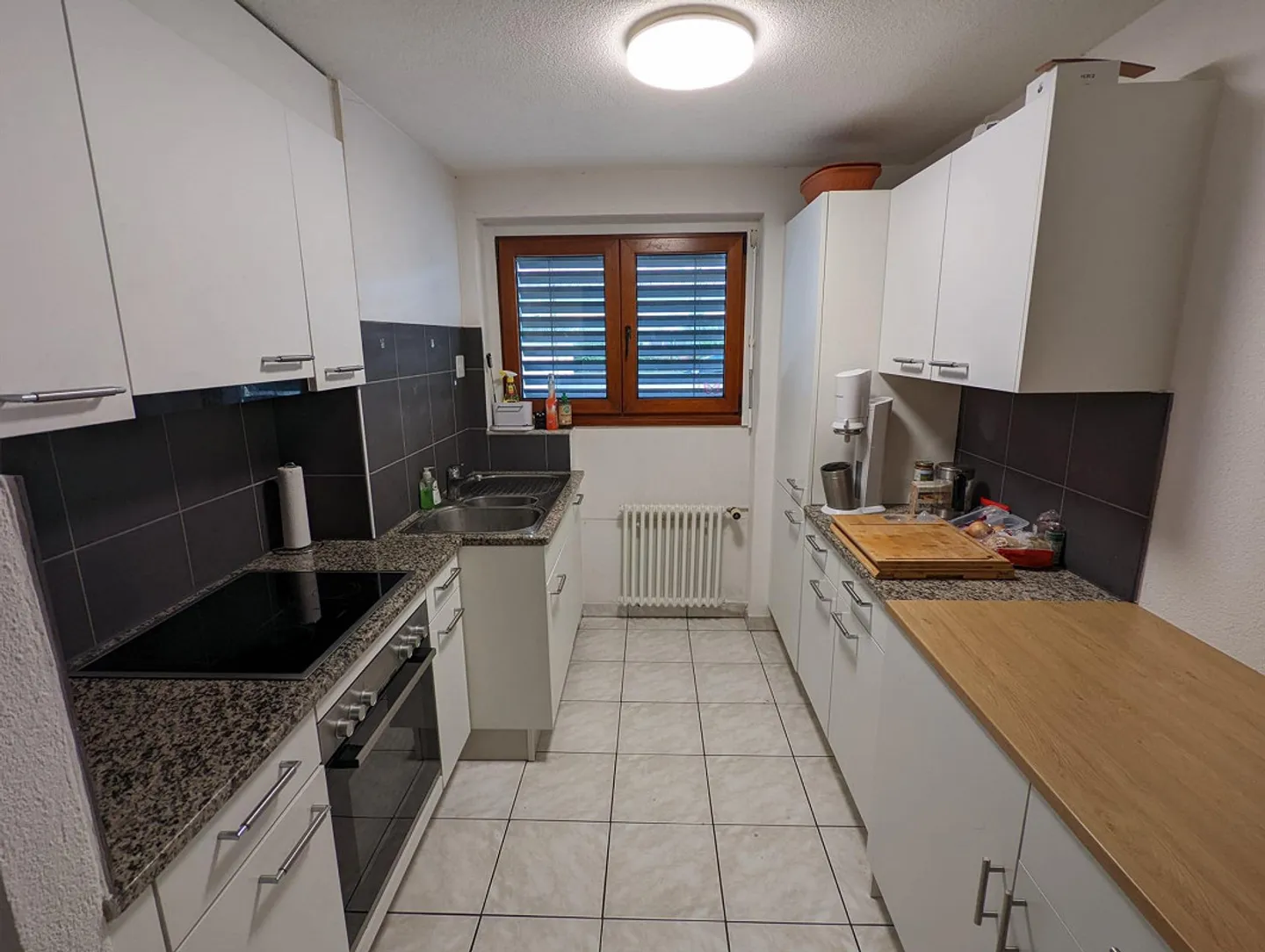 Geräumige Wohnung mit Garten - Foto 2 von 5