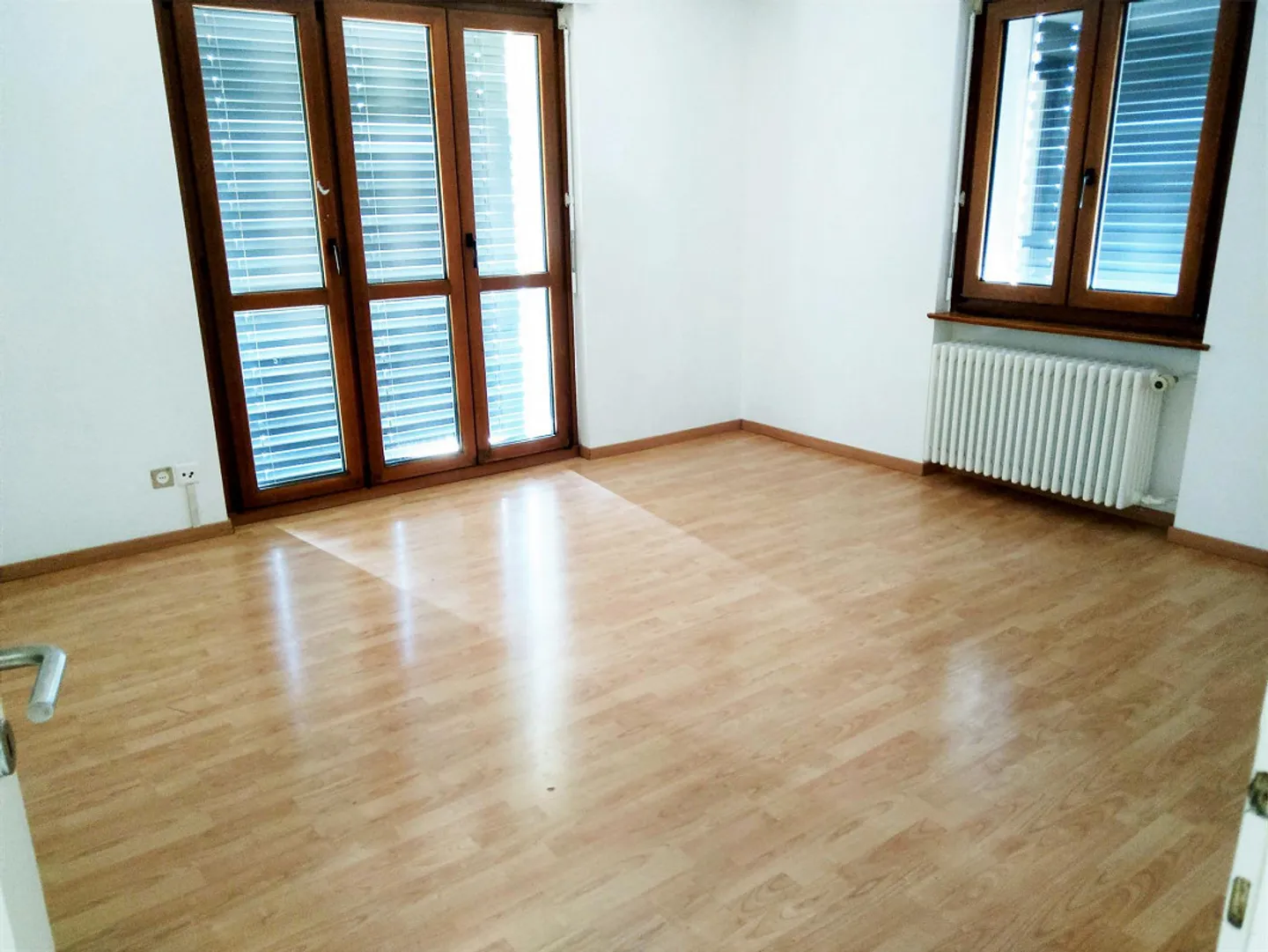 Geräumige Wohnung mit Garten - Foto 3 von 5