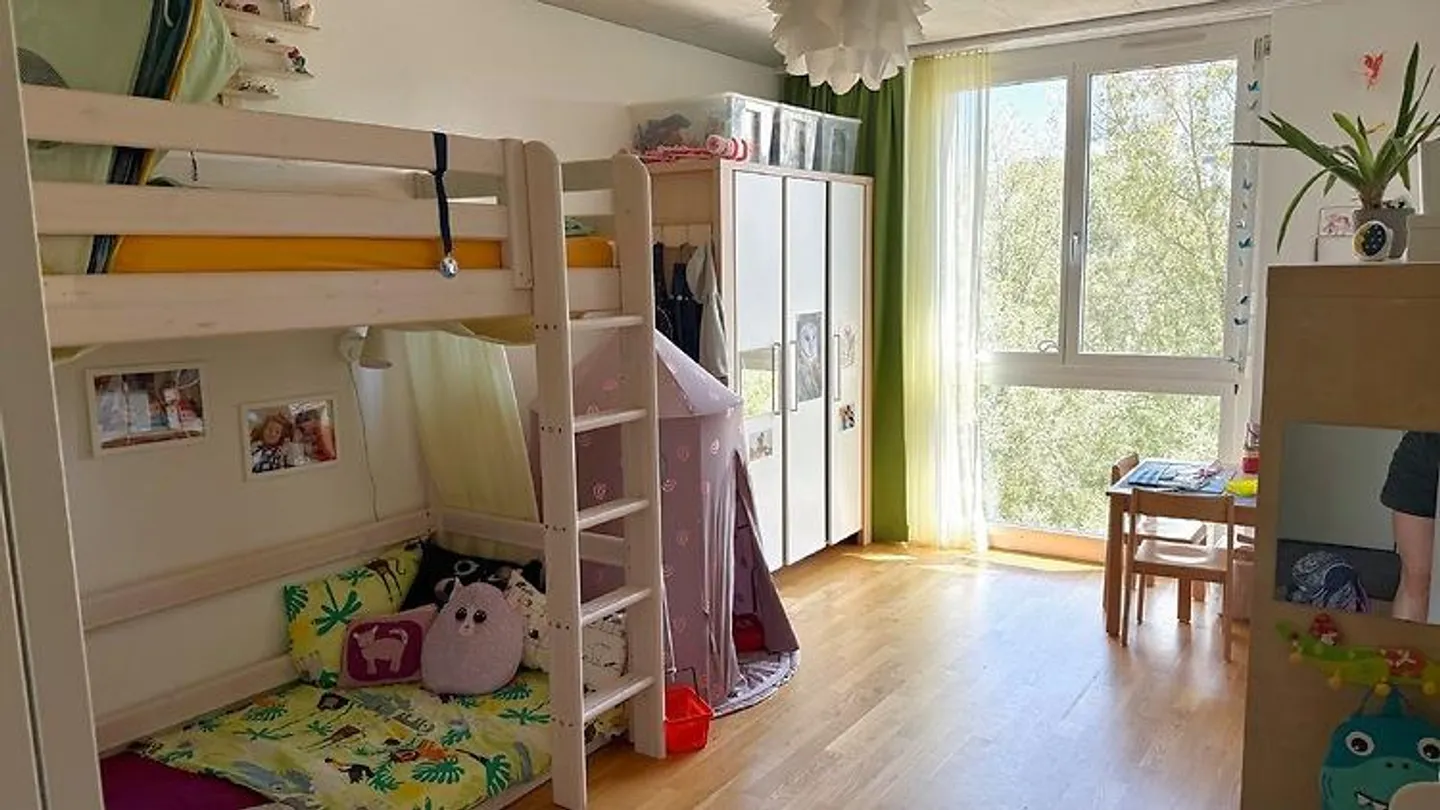 4½ ROOM APARTMENT IN ZURICH - DISTRICT 12, FURNISHED, TEMPORARY - Photo 5 of 8