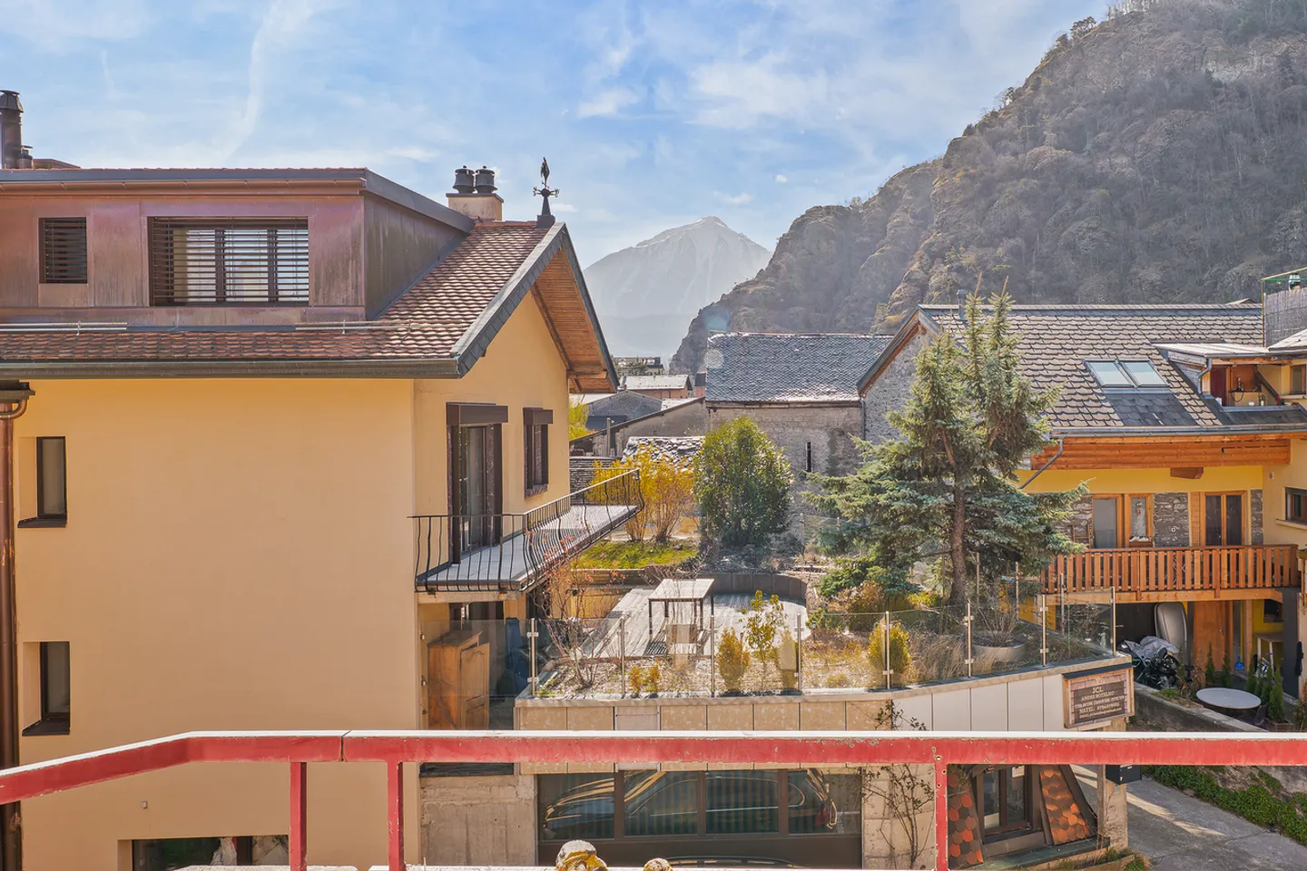 Spacious duplex in the heart of the village - Photo 10 of 10