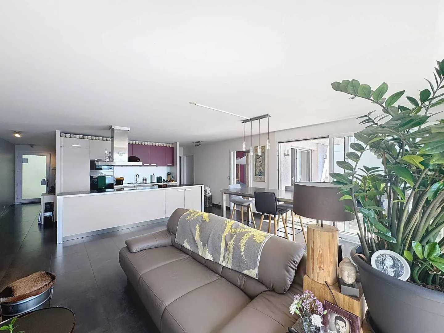 Appartement en attique 3.5 pièces avec une très belle vue sur le lac - Photo 7 sur 12