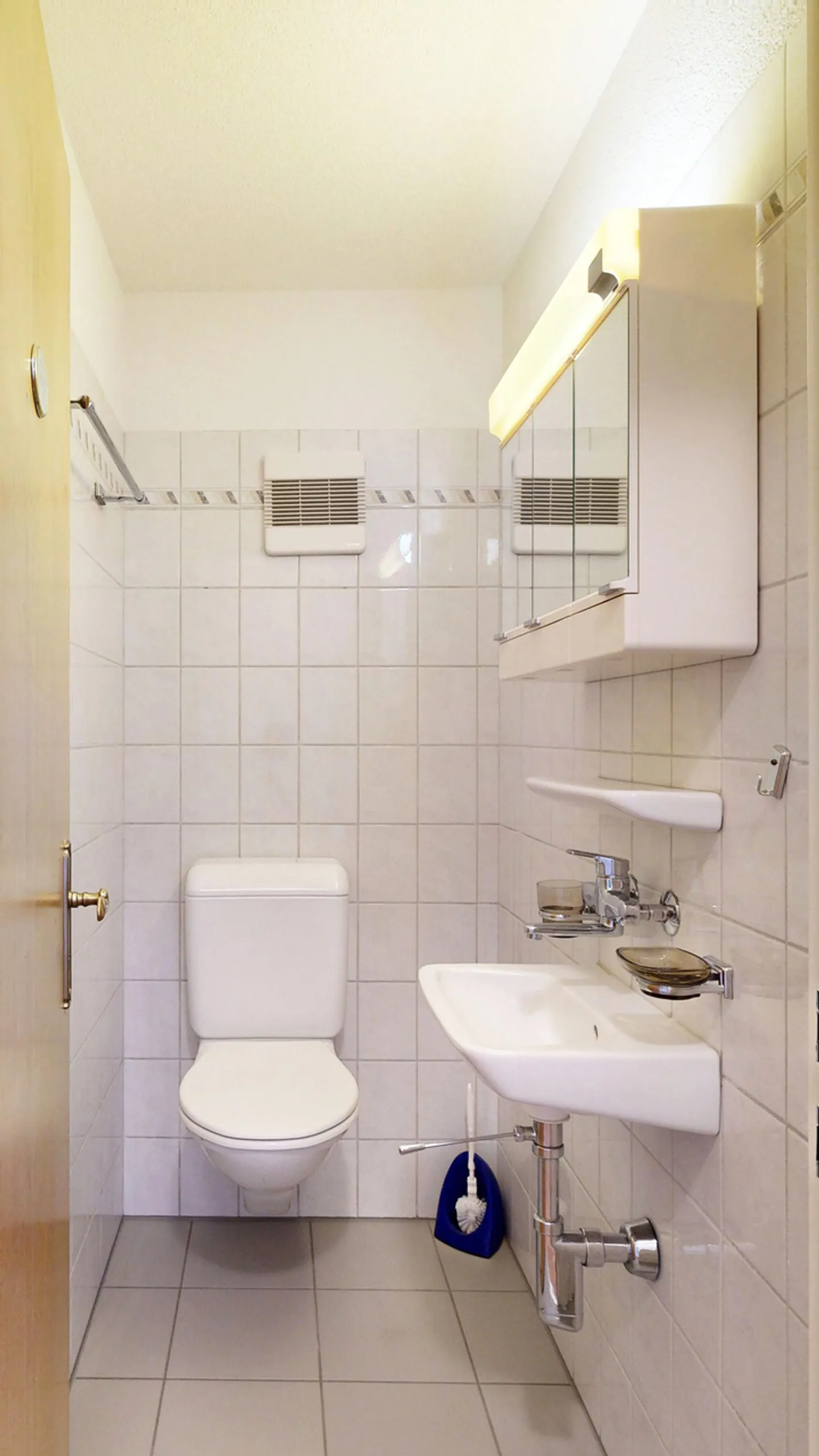 Appartement de jardin 4,5 pièces avec place de parking dans le Jura - Photo 9 sur 11