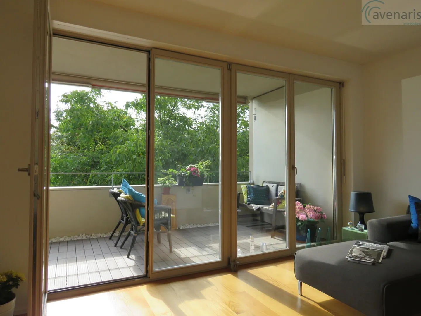 Appartamento soleggiato di 4,5 stanze con balcone e grande terrazza sul tetto - Foto 3 di 8