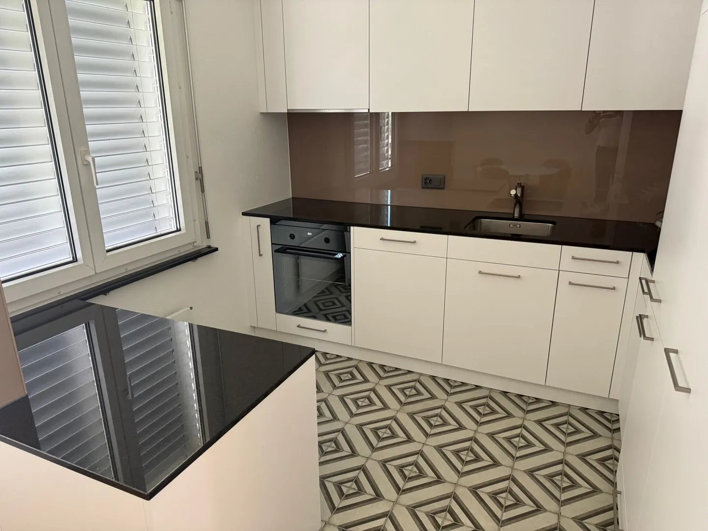 Beautifully renovated apartment (with elevator) in a quiet location - Photo 5 of 20