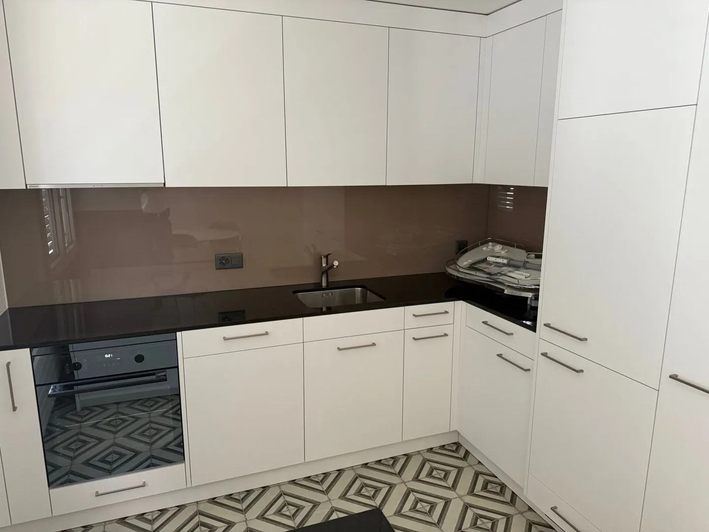 Beautifully renovated apartment (with elevator) in a quiet location - Photo 7 of 20