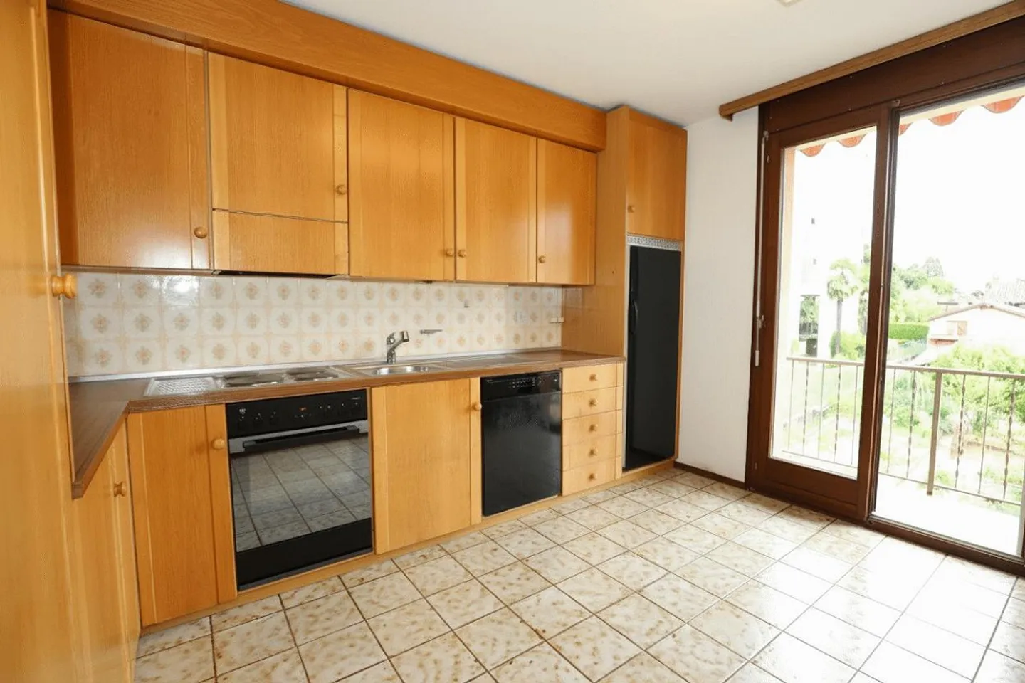 Luminosa maisonette di 4.5/5.5 locali con vista lago, balconi e ascensore (poss. seconda casa) - Foto 9 di 20