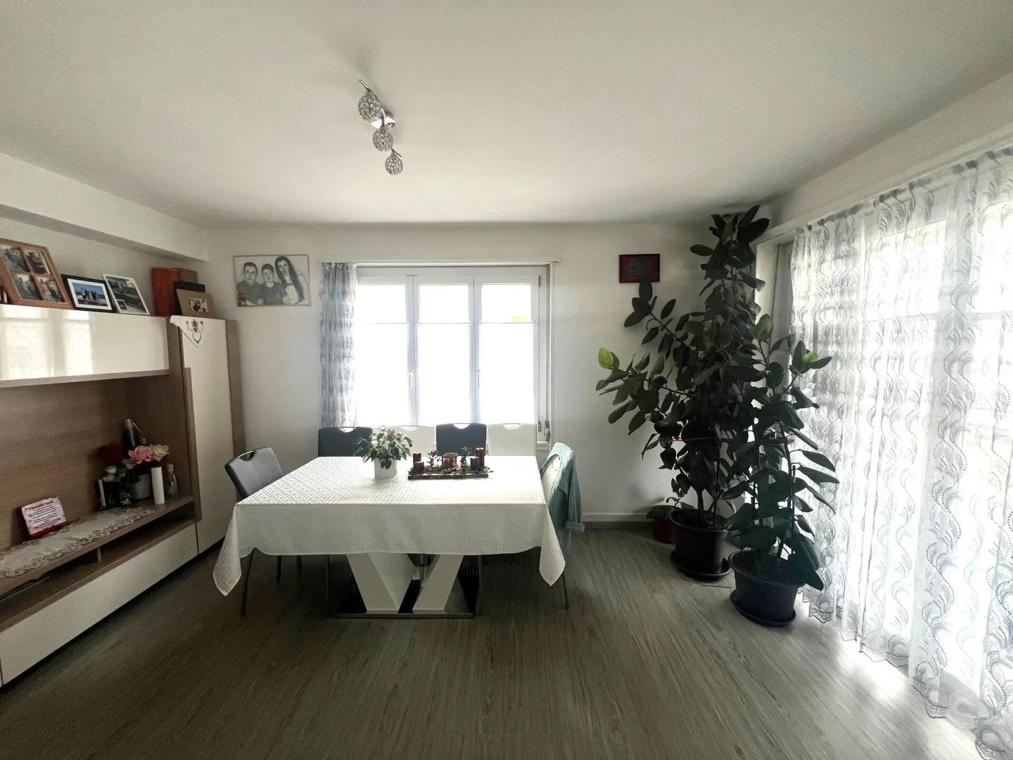 Midi 4 - Appartamento 4 locali con balconi al 1° piano - Foto 2 di 8