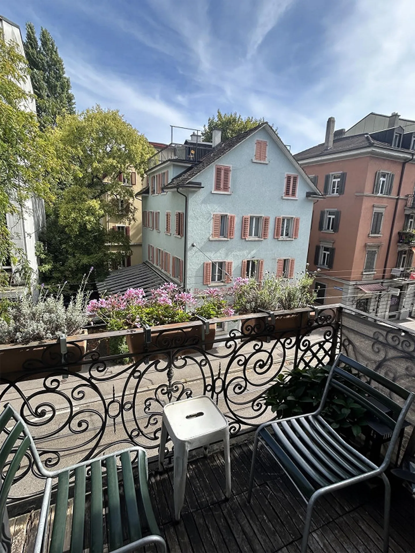 Appartement ancien rénové de 5,5 pièces à Seefeld à sous-louer (janv. 2026 - juil. 2027) - Photo 2 sur 14