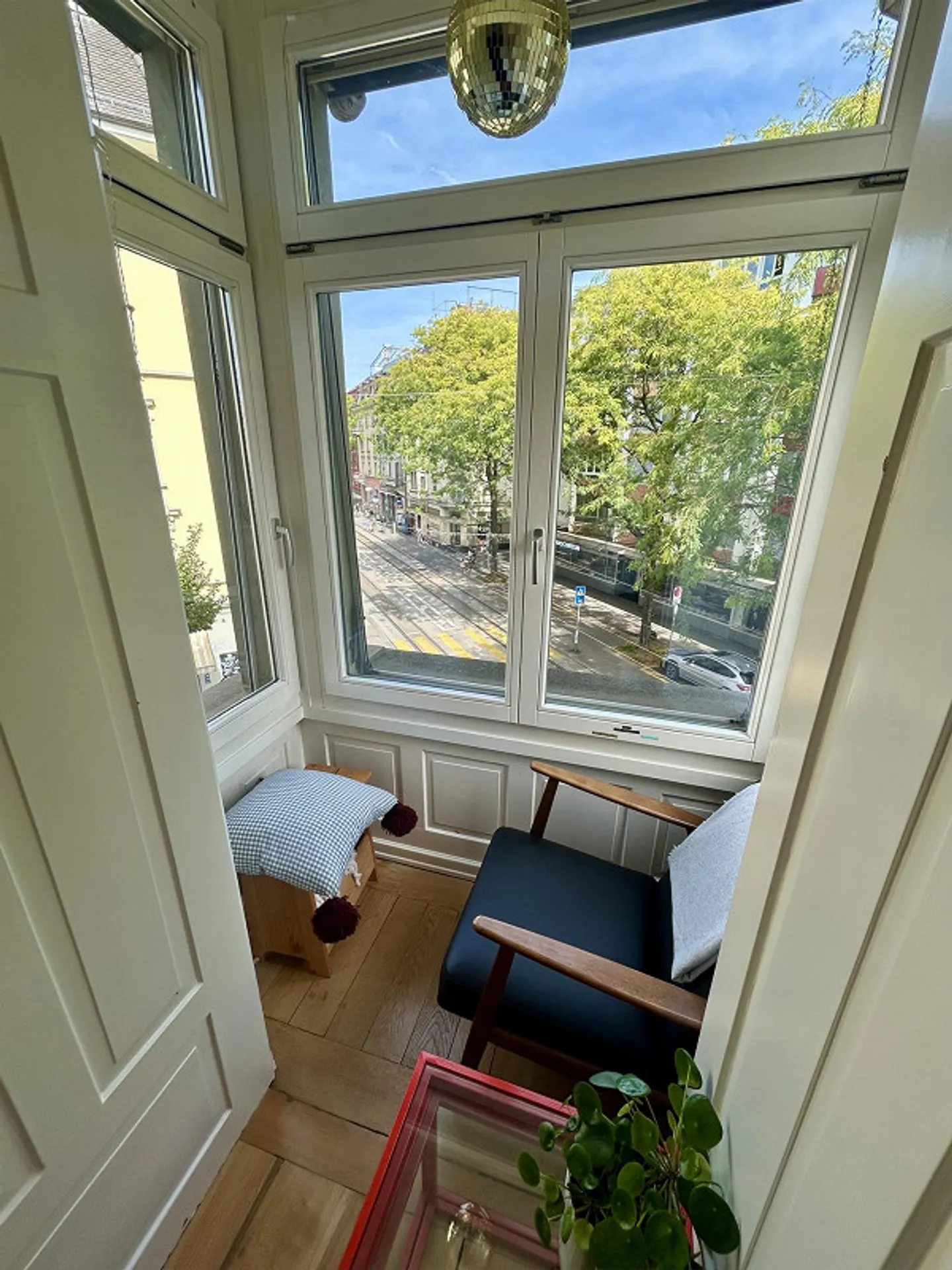 Appartement ancien rénové de 5,5 pièces à Seefeld à sous-louer (janv. 2026 - juil. 2027) - Photo 4 sur 14