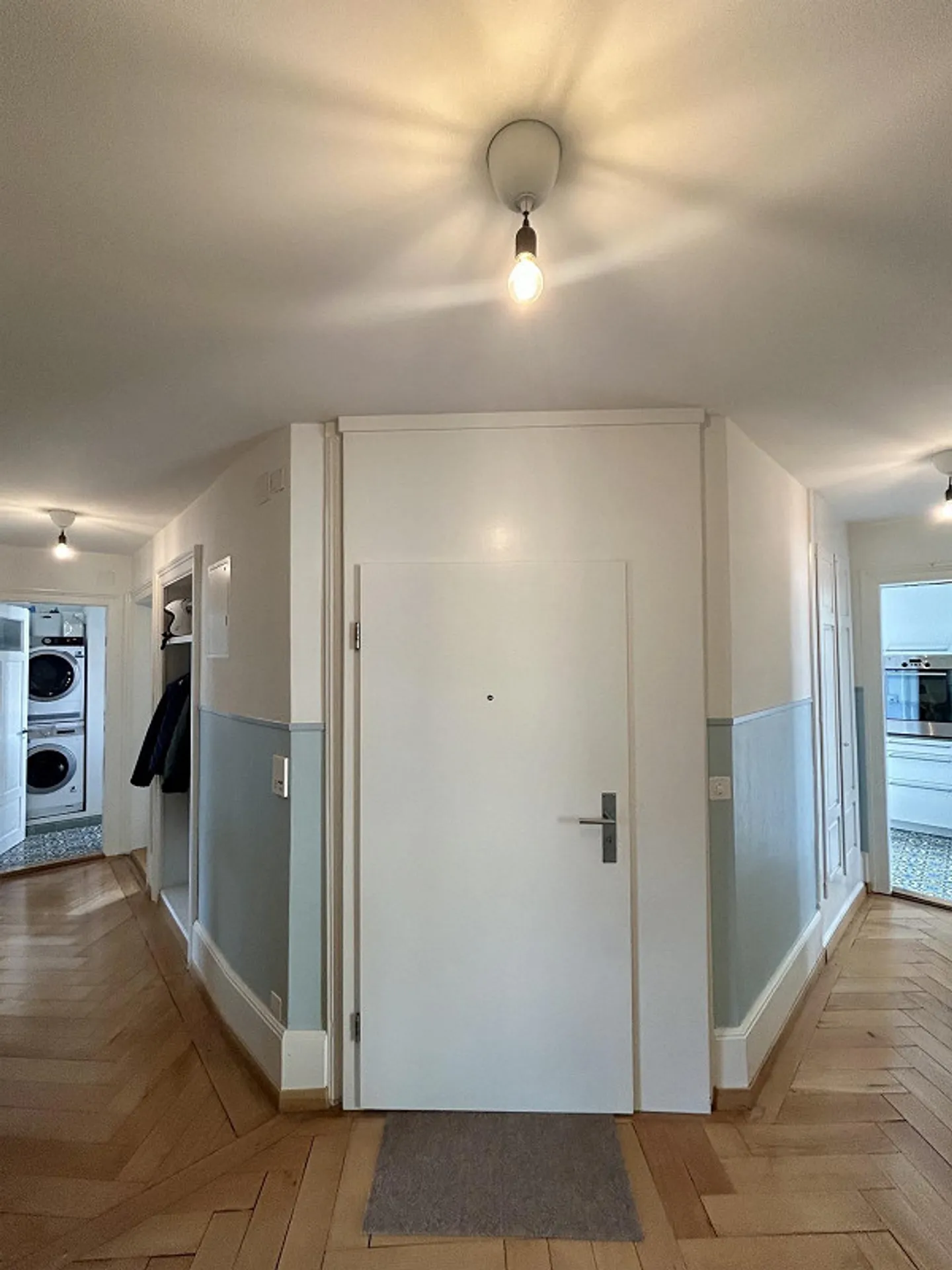 Appartement ancien rénové de 5,5 pièces à Seefeld à sous-louer (janv. 2026 - juil. 2027) - Photo 9 sur 14