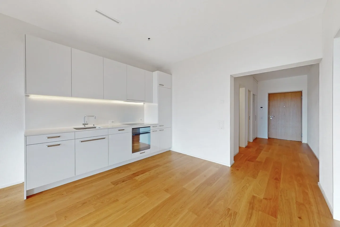 Here ends your apartment search - Living at the highest level! - Photo 3 of 7