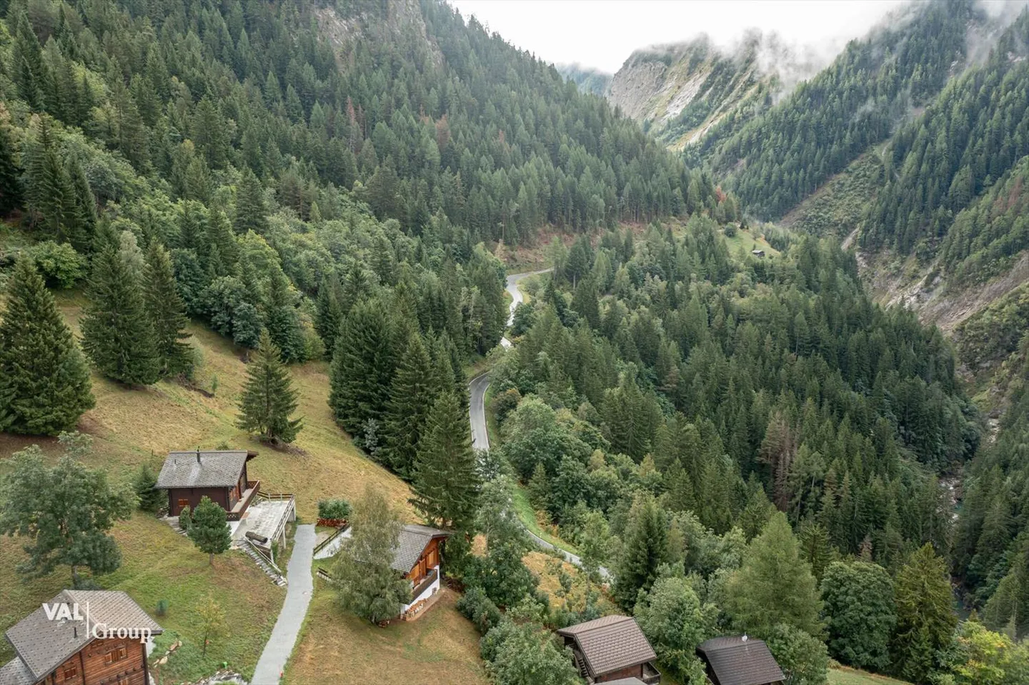 Maison multifamiliale spacieuse dans la verdure - Photo 12 sur 13