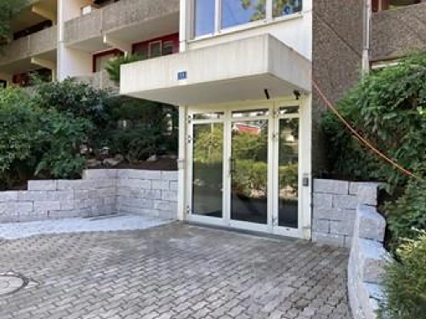 Moderne, appartement 2.5 pièces entièrement rénové - Photo 1 sur 5
