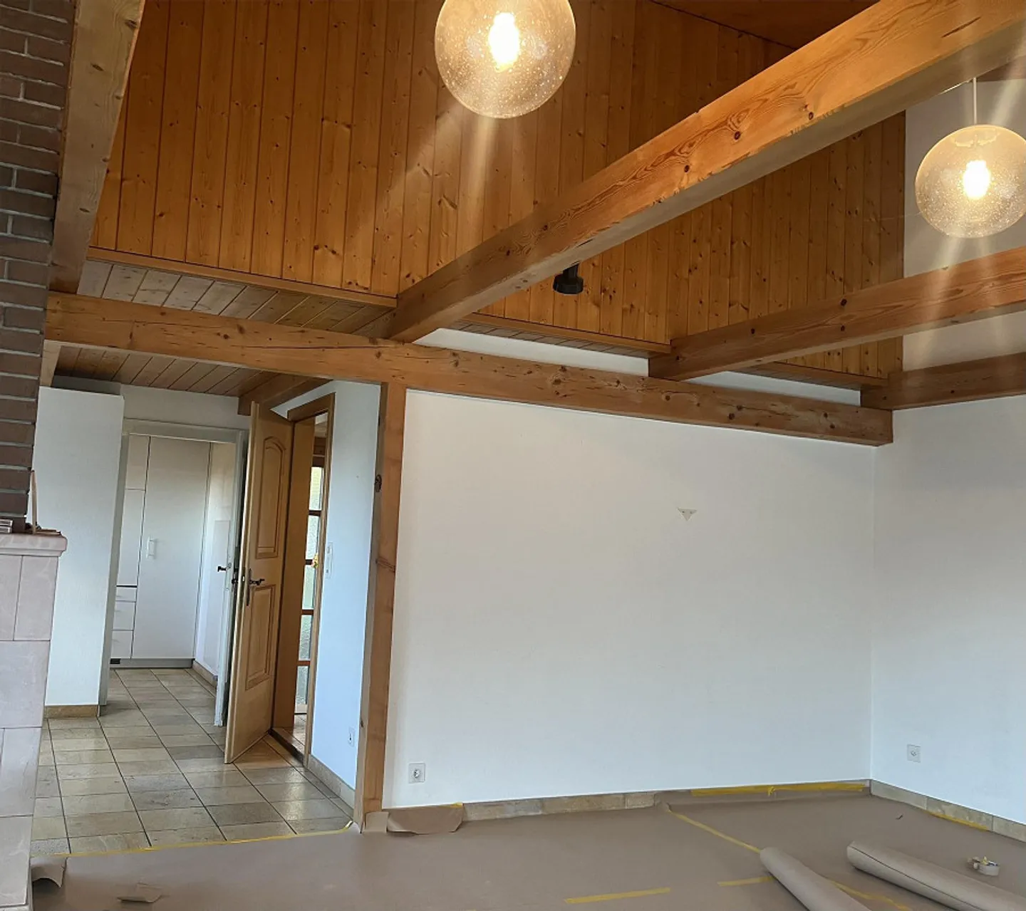 Maison individuelle de 6 pièces avec grand jardin et 2 garages - Photo 6 sur 9