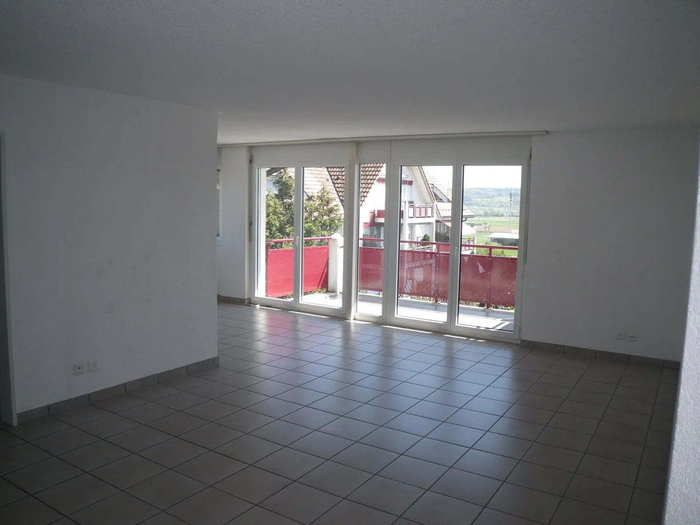 Bellissimo appartamento di 4,5 locali a Bettlach, 2° piano - Foto 2 di 10