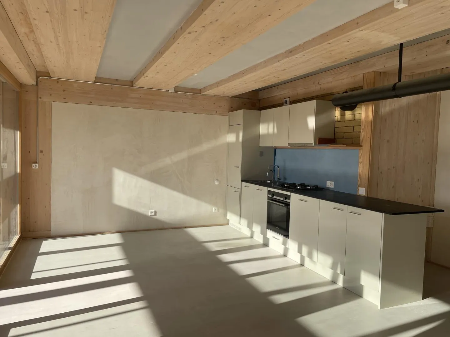 Charmant appartement 4 pièces - Photo 1 sur 7