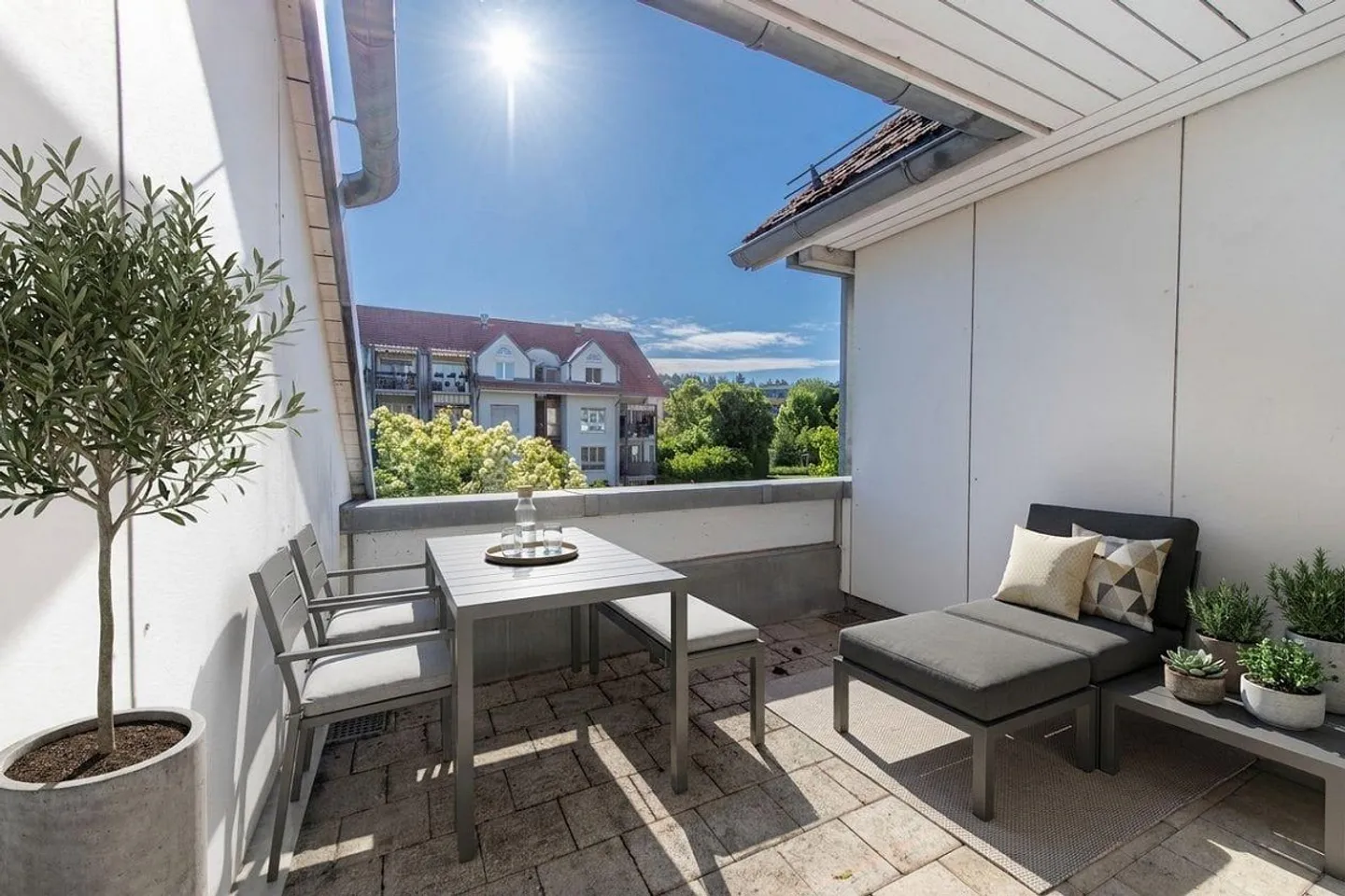 Duplex-Highlight con Lavatrice, Ripostiglio & Camino - Foto 1 di 13
