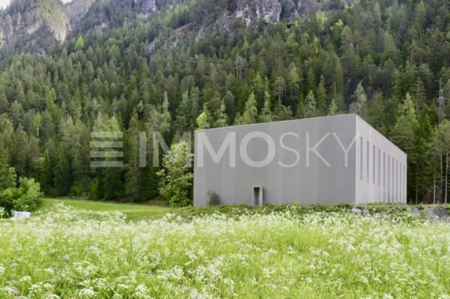 A Place of Grandeur and Flexibility for Visionary Companies - Photo 2 of 6