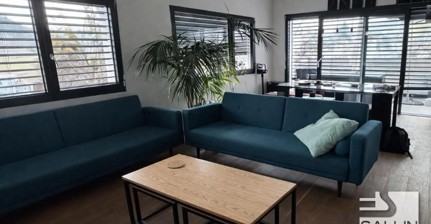 Industrial hall of approx. 445 m² with 5½ room apartment - Photo 4 of 11