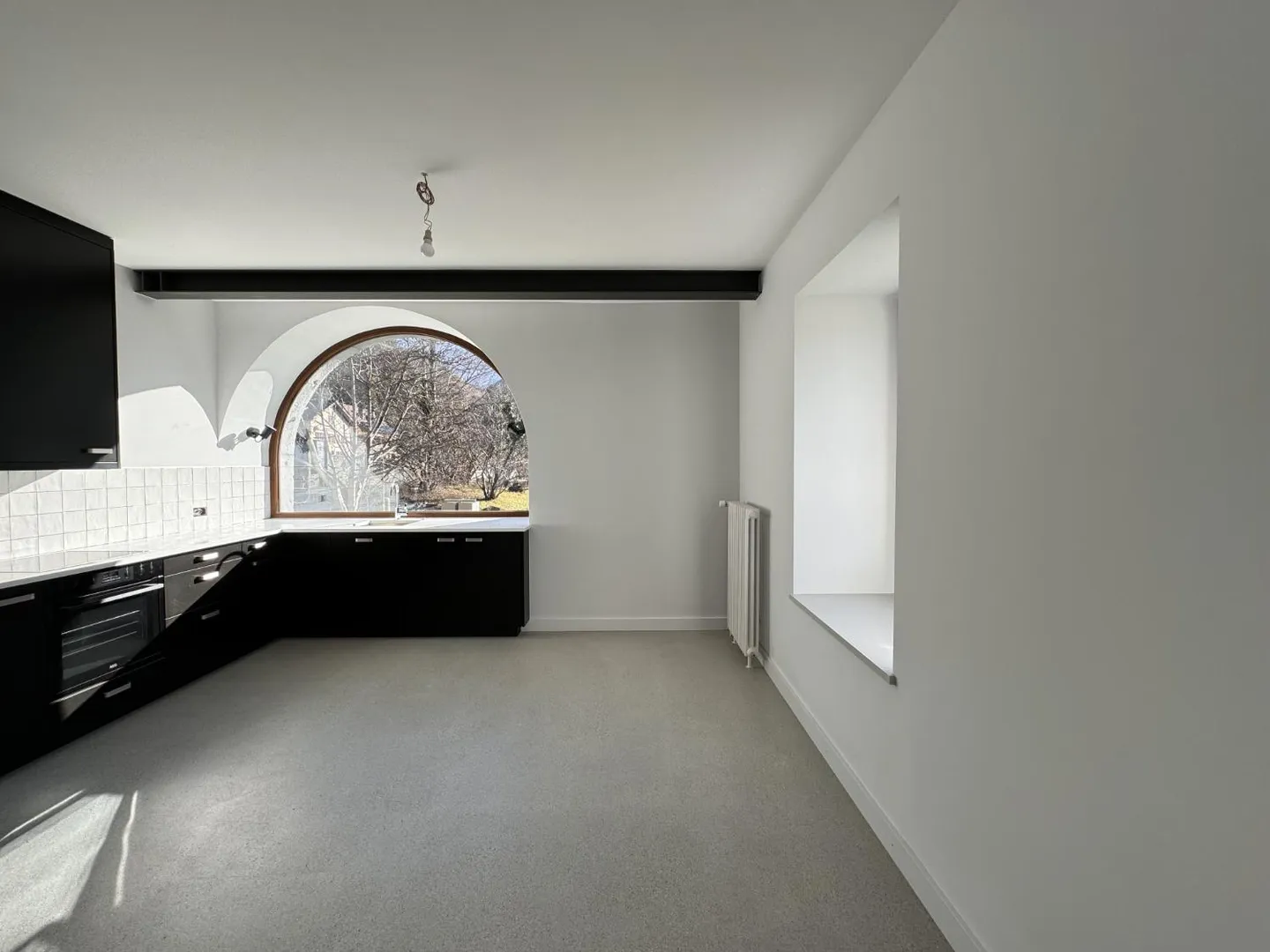 Appartement Charmant avec Jardin - Photo 4 sur 13