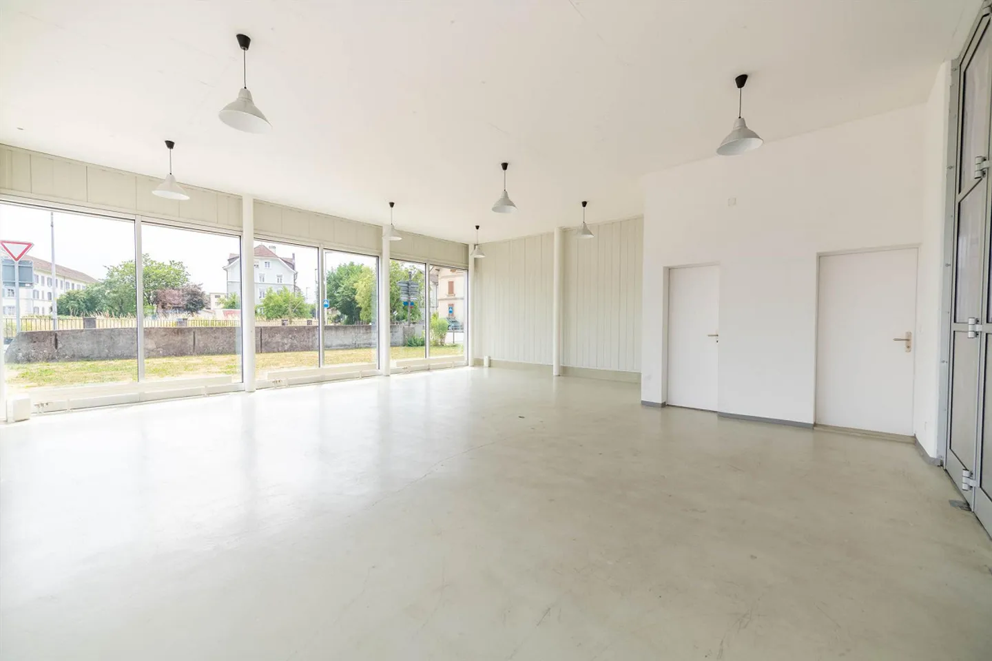 Exclusive Residential and Commercial Property - Photo 3 of 13