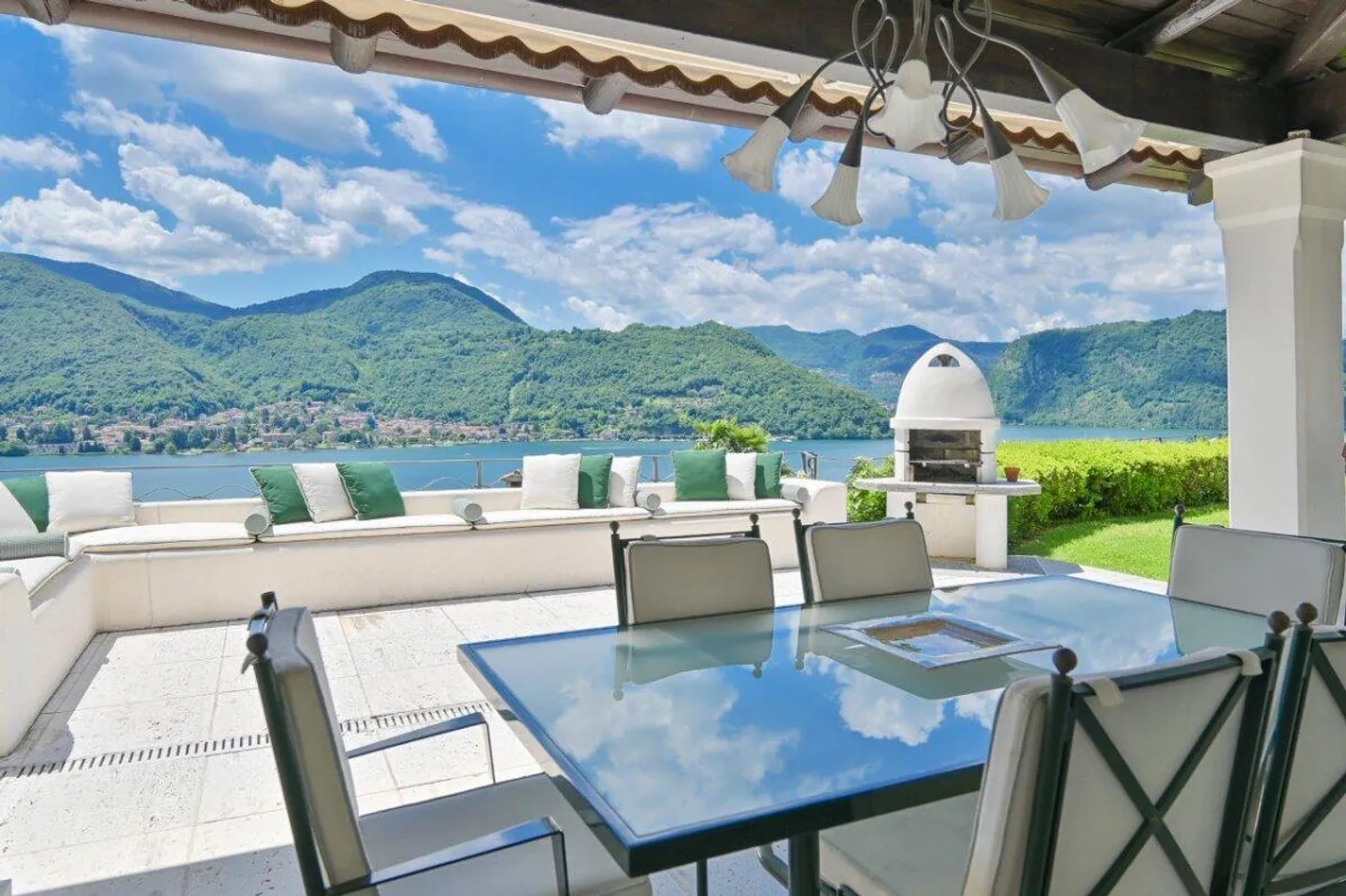 Wunderschöne Villa mit mediterranem Charme, Pool und fantastischem Blick... - Foto 3 von 11