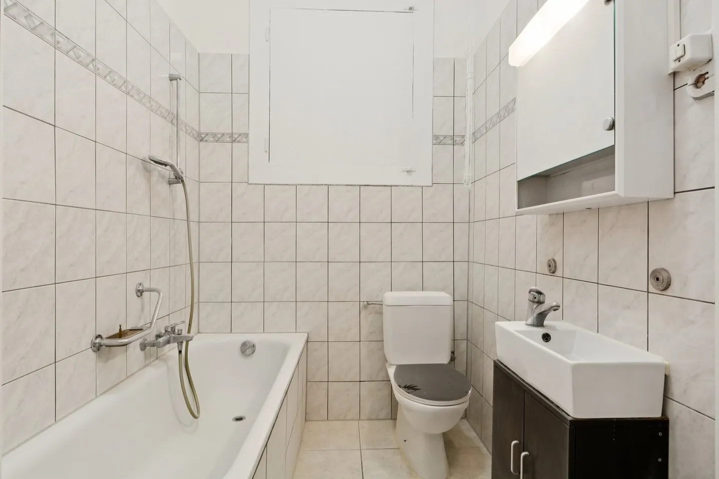 Geräumige Wohnung mit Garten - Foto 7 von 9