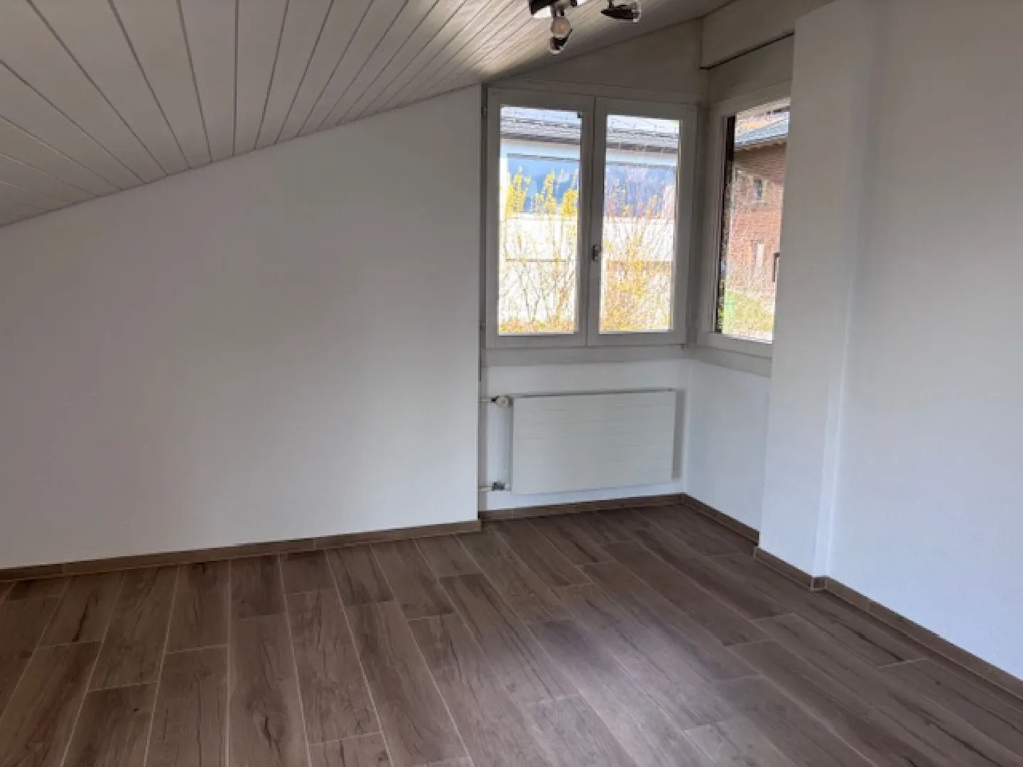 Penthouse Charmant avec Vue sur le Lac - Photo 8 sur 13