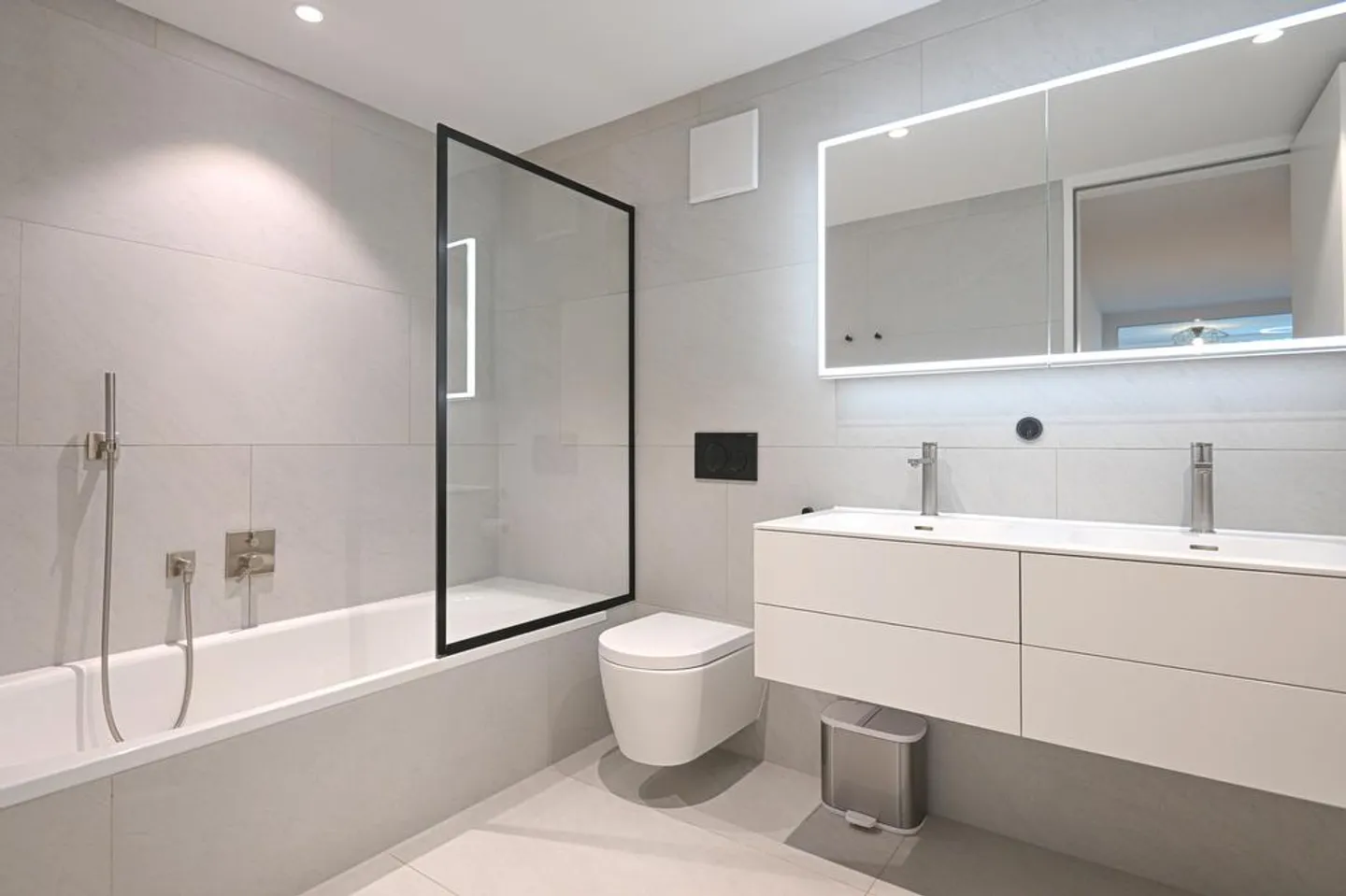 Appartamento esclusivo e moderno di 4,5 stanze in vendita a Oberwil/BL - Foto 7 di 13