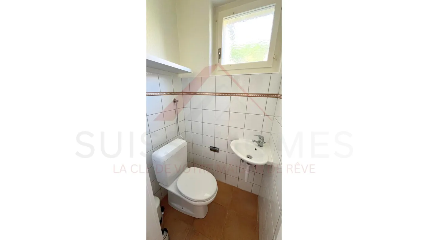 Raro a Neuchâtel: duplex familiare di 149 m² con terrazza, giardino e garage doppio - Foto 21 di 27