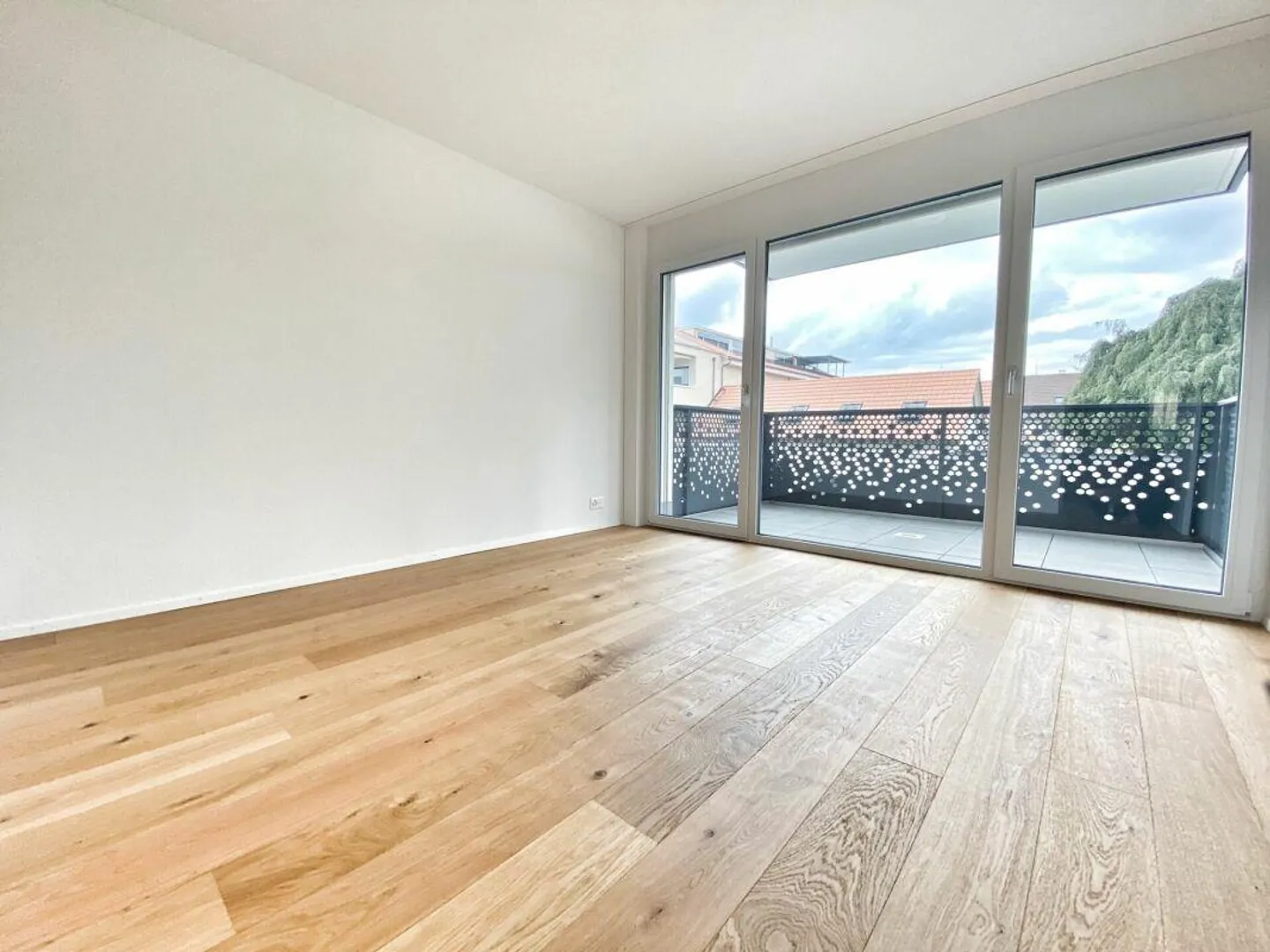 Sentiment de jardin inclus - appartement moderne de 2,5 pièces dans le vert - Photo 5 sur 8