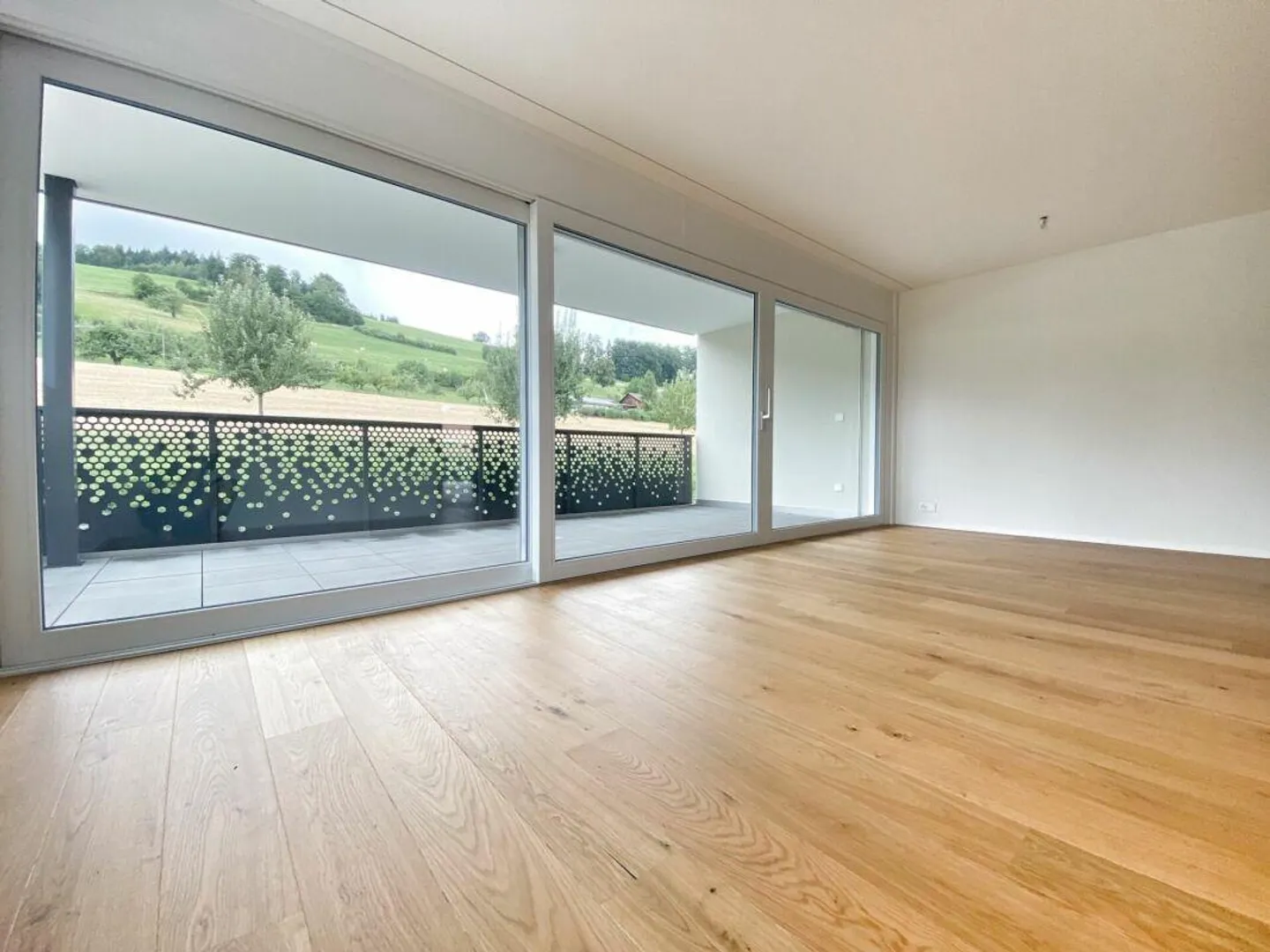 Sentiment de jardin inclus - appartement moderne de 2,5 pièces dans le vert - Photo 6 sur 8