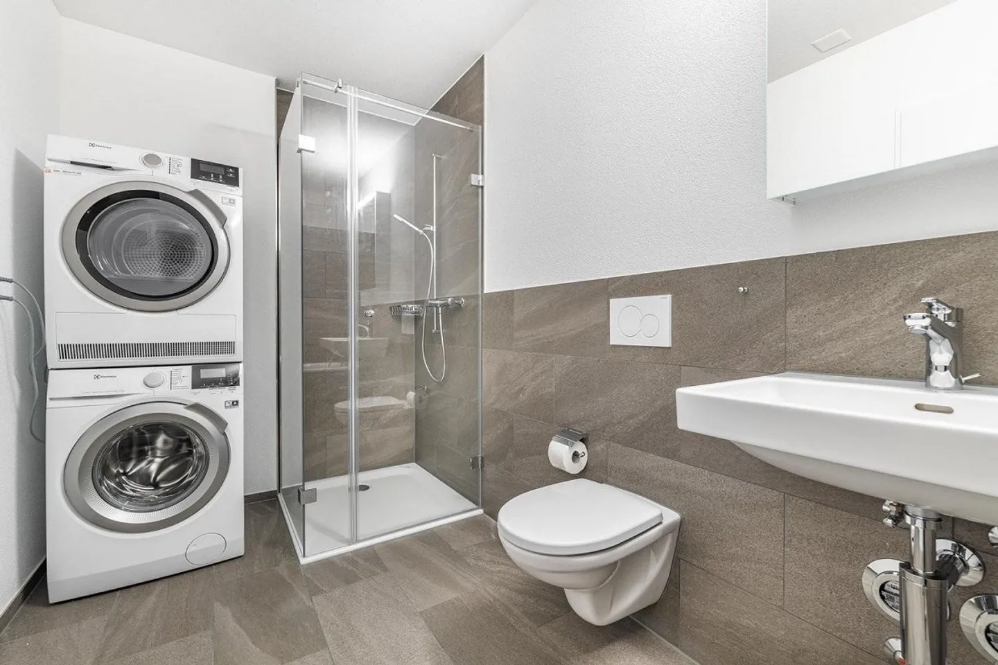 Rural yet central and top modern, only here! - Photo 5 of 11