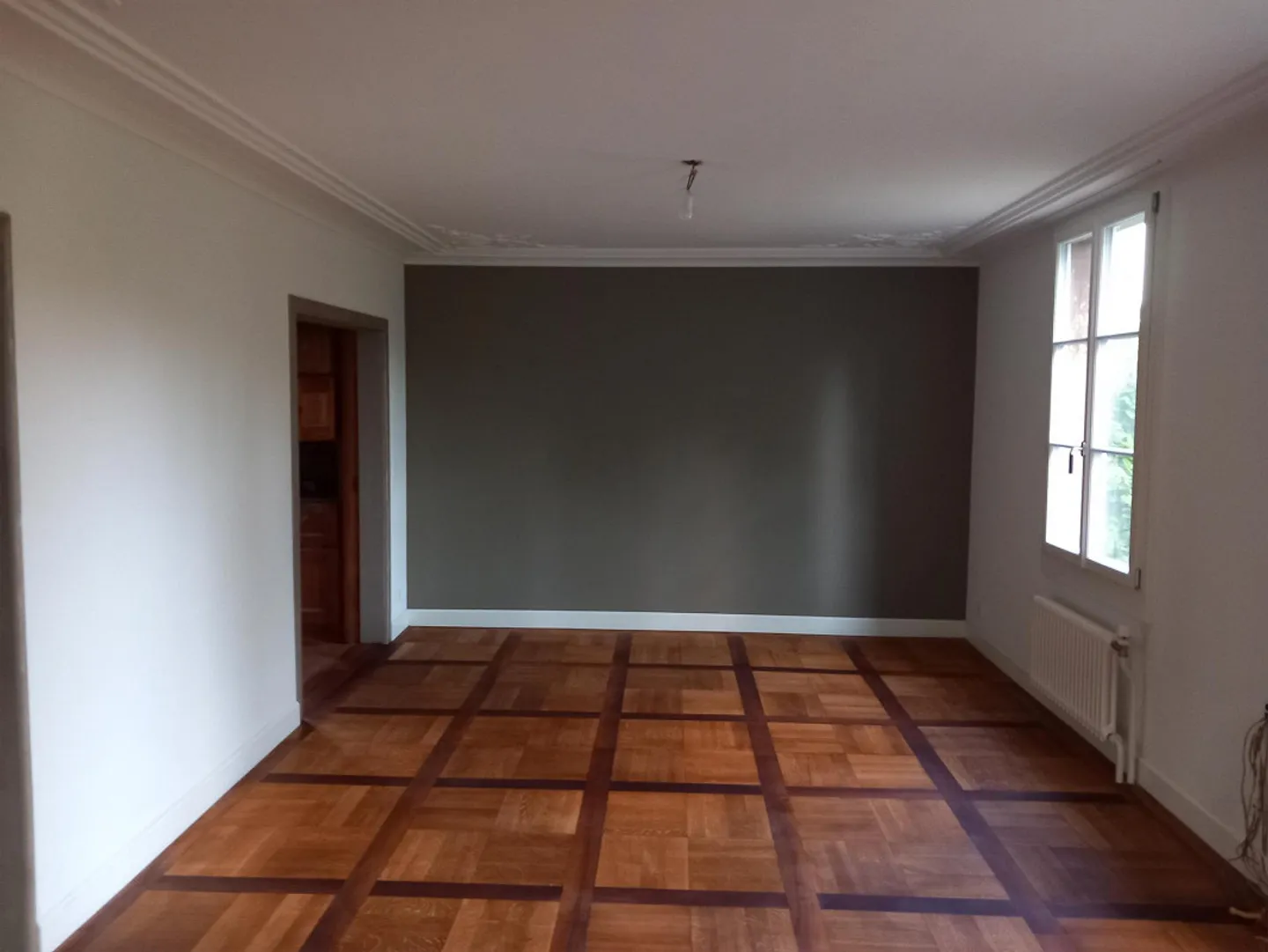 Living in the Manufacturer's Villa - Photo 7 of 16