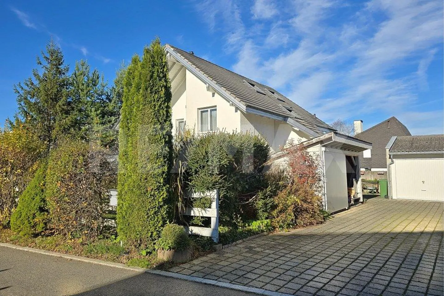 Beau logement à Seltisberg - Photo 1 sur 7