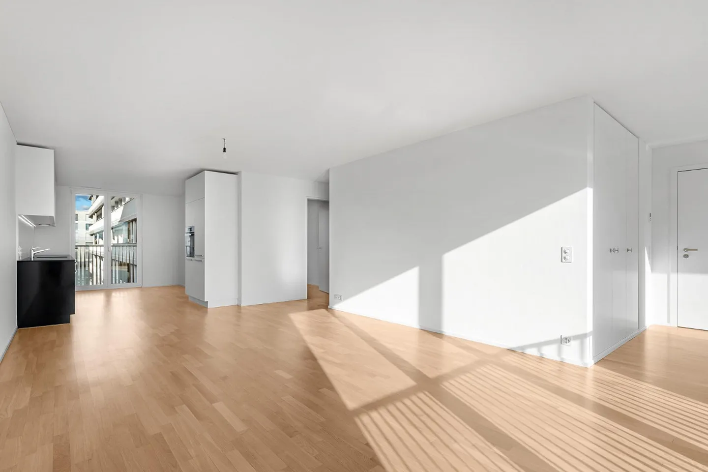 Modernes Apartment in Bülach - Foto 2 von 9