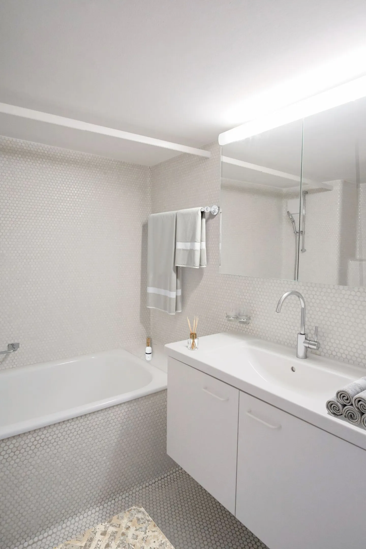 Appartement exclusif de 3 pièces dans un emplacement recherché de la vieille ville - Photo 8 sur 11