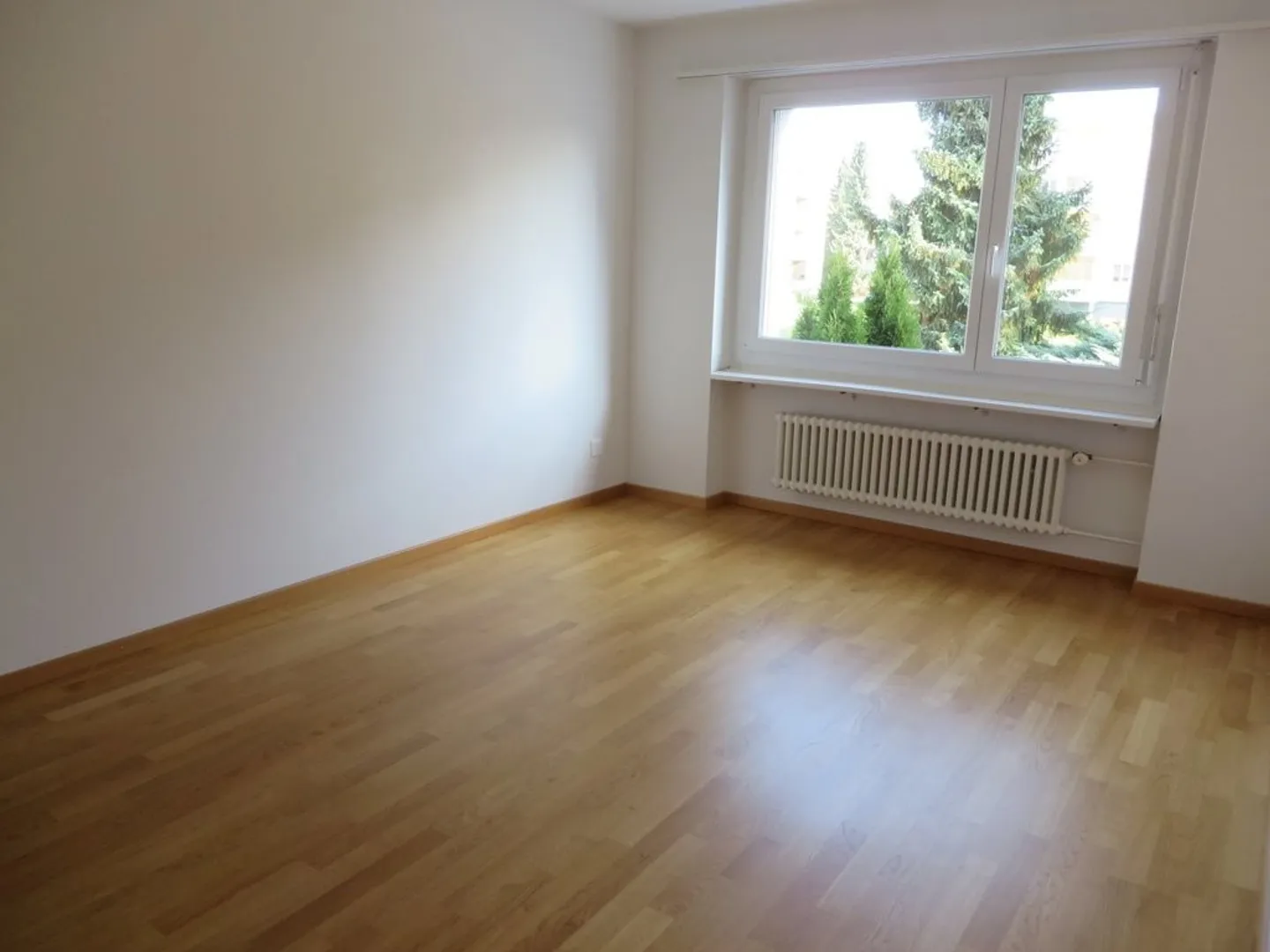 Appartement spacieux 5.5 pièces - Photo 5 sur 9